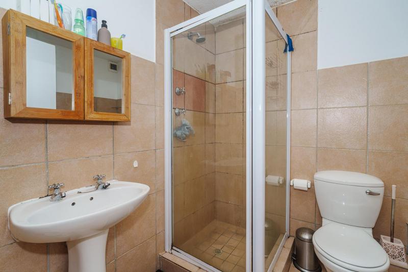 2 Bedroom Property for Sale in Plumstead Western Cape